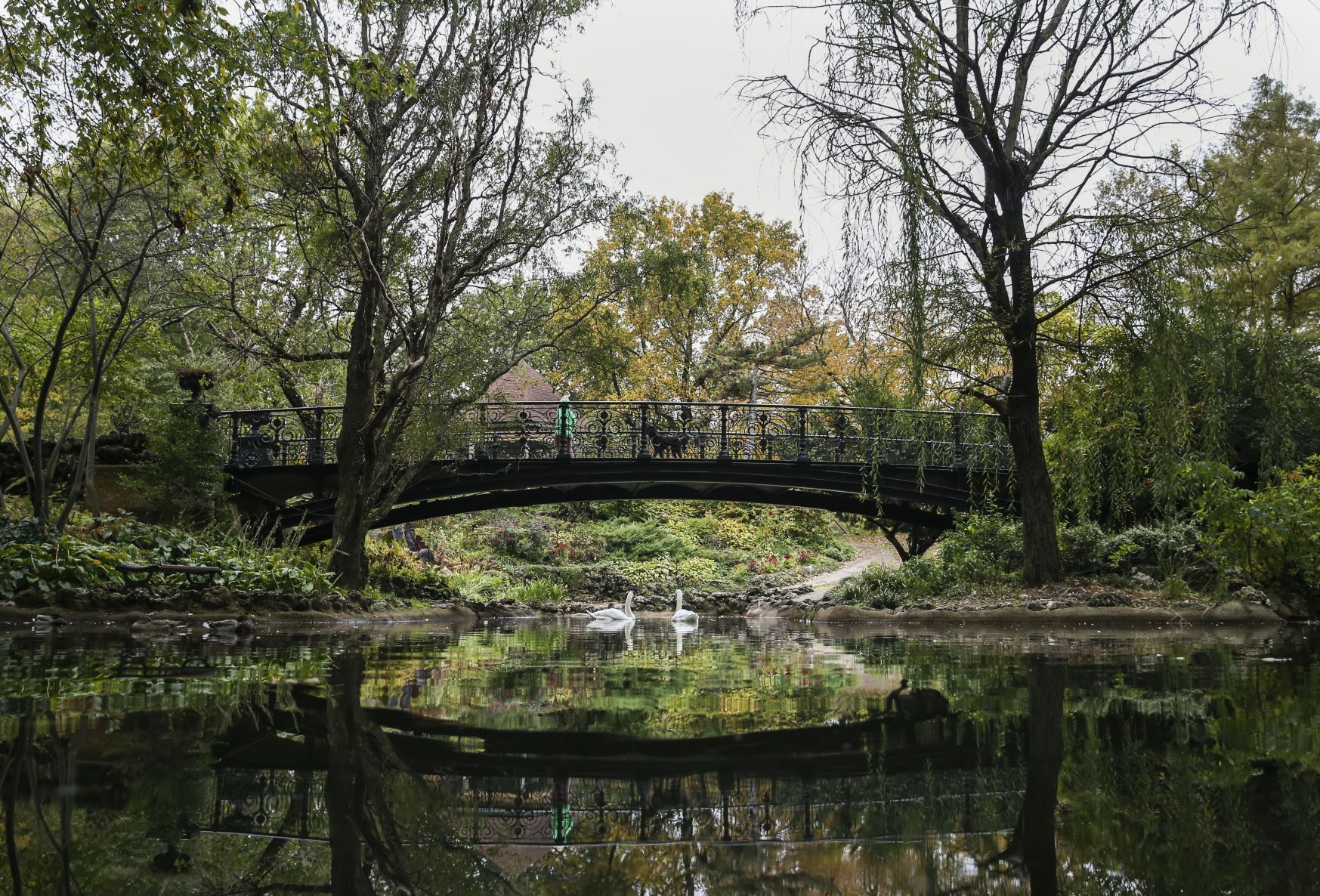 Fall temperatures appear in October
